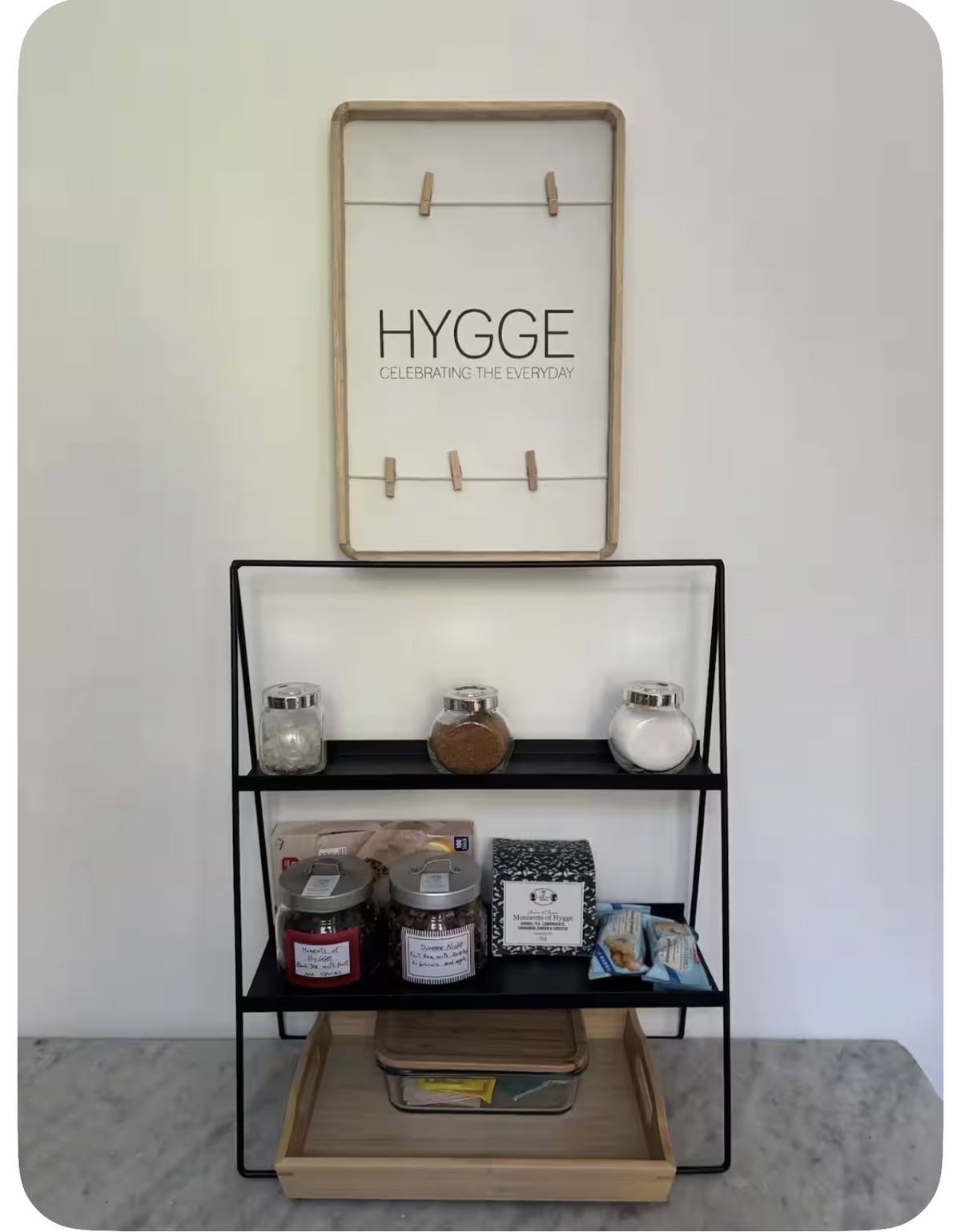 Angolo tè e benvenuto Hygge